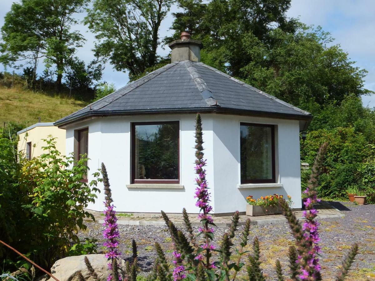 Drombrow Cottage Бантри Екстериор снимка